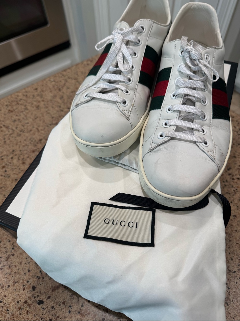 Gucci White Leather Sneakers with Green and Red Web Stripe